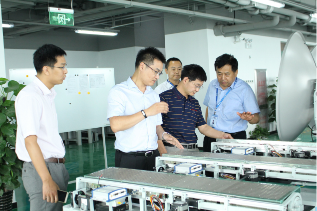 �����п�ί�ż̺츱����һ�й��ٱ�˹�ص������