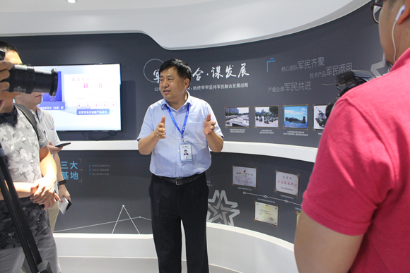 ��˹��--ȫ�����ݻ�����Ϸƽ̨